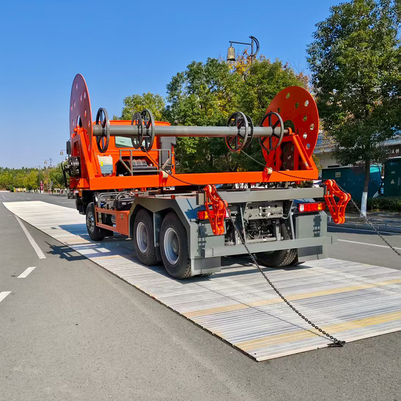 WX-50型应急硬质机动路面快速铺设车